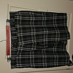 Haggar men's H26 Plaid shorts SIZE 36